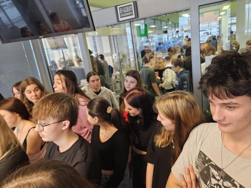 Budoucí praktické sestry navštívily KARIM ve Fakultní nemocnici Hradec Králové